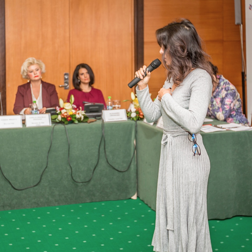 Conferință